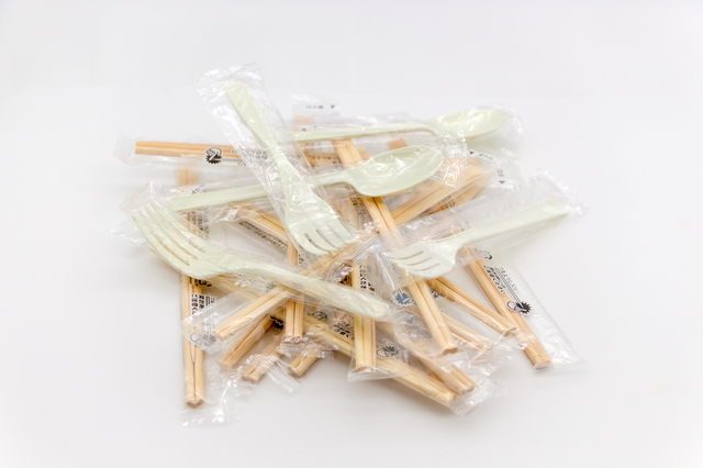 收起來就沒再用過的餐具