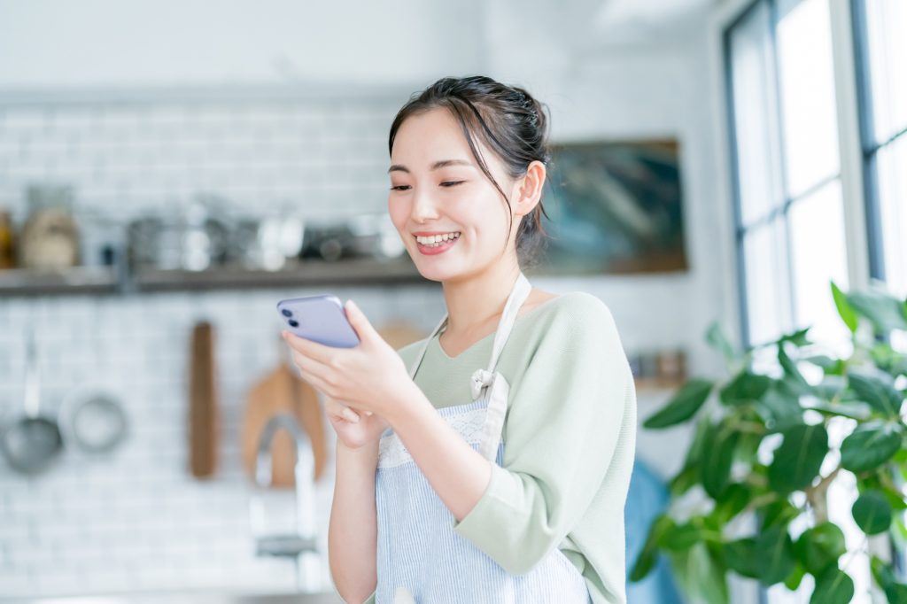 手機連動:用專用 App 把食譜傳給烤爐
